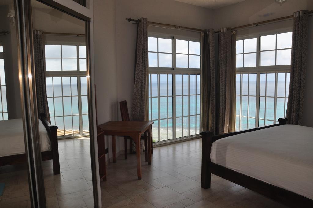 Bord Mer House Glacis  Buitenkant foto